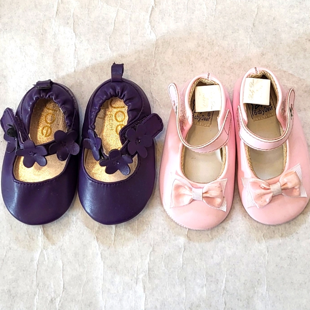 Set of two pair soft sole baby shoes